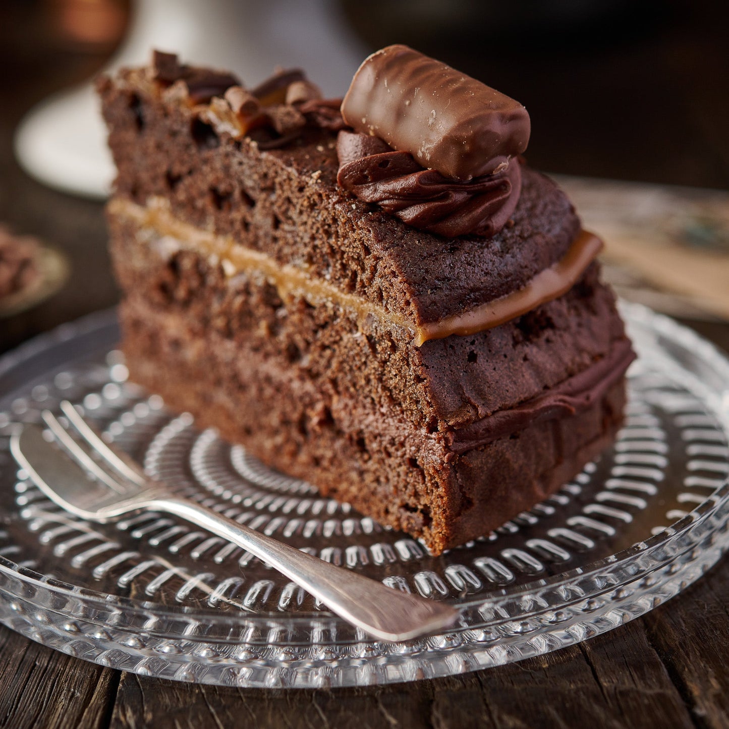 Twix and KitKat Cake- 10 Inch